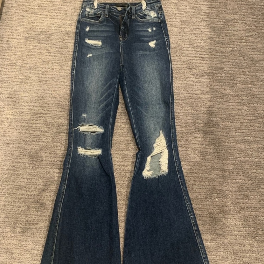 Flying monkey flair jeans